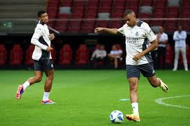 的中国队以, 女队均直落 的中国队以, 女队均直落