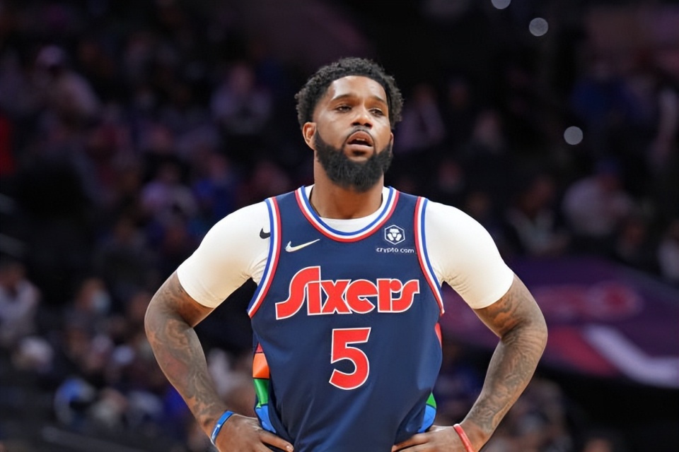 落选秀, 鲍威尔出生